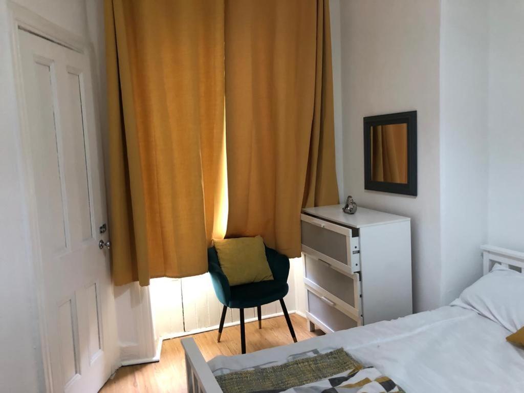 Lovely 2 Bedroom Apartment Close To City Centre Εδιμβούργο Εξωτερικό φωτογραφία